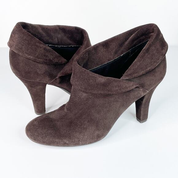 Enzo Angiolini Suede Ankle Booties Fold-Over Collar Brown Size 9M - Picture 1 of 9